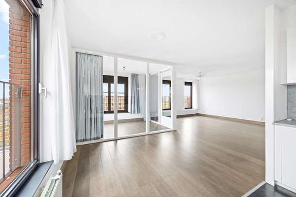 Medium property photo - Simon Carmiggelthof 176, 2492 JN Den Haag